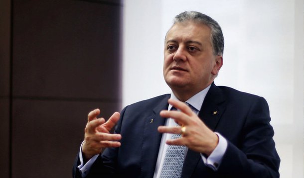 O presidente da Petrobras, Aldemir Bendine, declarou na última reunião do Conselho de Administração da empresa que a BR Distribuidora não será vendida, disse nesta terça-feira o conselheiro que representa os funcionários, Silvio Sinedino
 