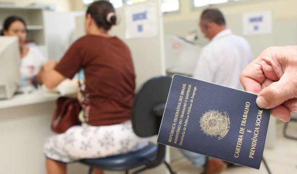 Dados são do Cadastro Geral de Empregados e Desempregados (Caged) divulgado pelo Ministério do Trabalho nesta quarta-feira 18; em janeiro, haviam sido fechados 81.774 postos com carteira assinada
