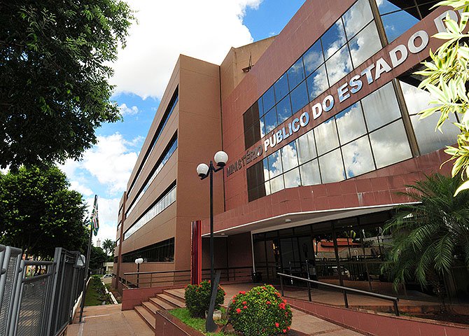 Promotores públicos de Goiânia pregam o golpe baseando-se num falsário da história