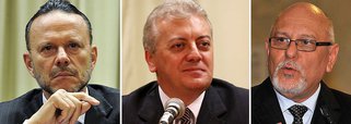 Presidente Dilma Rousseff inicia conversas com os presidentes do Banco do Brasil, Aldemir Bendine, e do Banco Nacional de Desenvolvimento Econômico e Social (BNDES), Luciano Coutinho, sobre a transição, mas deixa mudanças para fevereiro; no BB, Alexandre Abreu e Paulo Caffarelli são cotados para o BB e na Caixa, Miriam Belchior pode substituir Jorge Hereda 