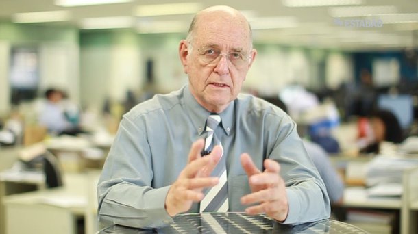 "É mais provável que a população e até formadores de opinião levem mais tempo para entender que já há mais chão do que havia há cem dias, porque a terapêutica é dolorosa e na dor é mais difícil de perceber sinais de melhora. Mas quem abrir os olhos terá condições de enxergar mudanças na direção correta", diz o colunista econômico do jornal Estado de S. Paulo, Celso Ming; ele afirma que o ajuste fiscal vem sendo viabilizado e que o risco de rebaixamento do País foi dissipado; ele destaca ainda a forte alta da Petrobras nos últimos dias