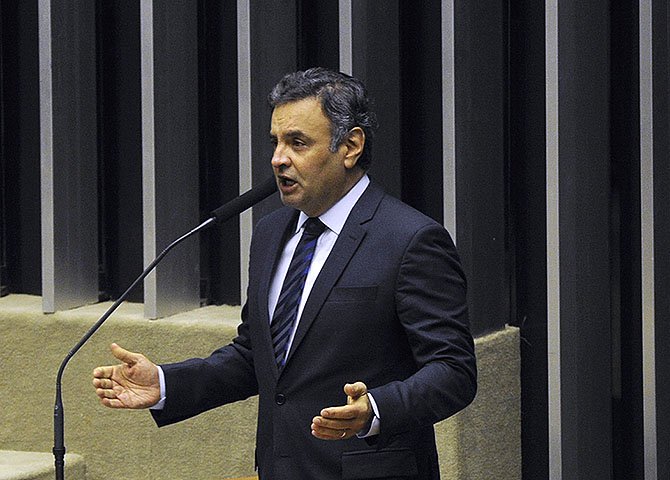 A postura alucinada do cambaleante Aécio Neves já gerou as primeiras reações. O PT finalmente decidiu entrar na Justiça contra suas “infâmias”