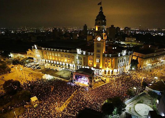 Não podemos dizer coisas depreciativas acerca do gosto dos nativos sobre cinema, teatro ou shows culturais de qualquer natureza