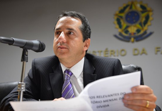 Em novo recorde, prazo médio da Dívida Pública Federal (DPF) subiu em outubro e encerrou o mês em 4,59 anos, o maior nível da história; recorde anterior havia sido registrado em abril, quando o intervalo médio tinha atingido 4,51 anos; número foi divulgado nesta tarde pelo Tesouro Nacional