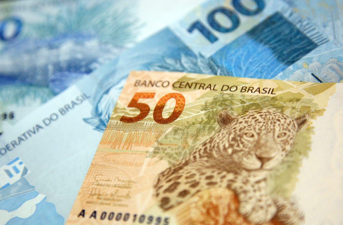 A Dívida Pública Federal teve elevação de 4,79% de fevereiro para março e passou de R$ 2,329 trilhões para R$ 2,441 trilhões, segundo dados divulgados nesta segunda-feira 27 pelo Tesouro Nacional