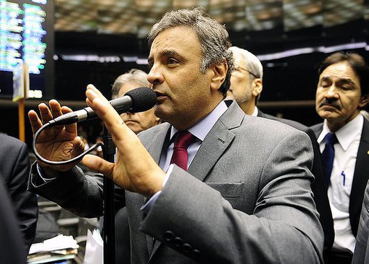 A justiça é a saída para a tentativa de Aécio e da grande mídia de associar o PT à corrupção, blindando o PSDB