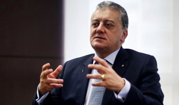 A Petrobras afirmou nesta quinta-feira que ainda "não há data definida para a divulgação" das demonstrações contábeis auditadas do terceiro e do quarto trimestres de 2014; em e-mail à Reuters, a petroleira comandada por Aldemir Bendine reafirmou que continua trabalhando para divulgar os resultados financeiros "o mais breve possível"