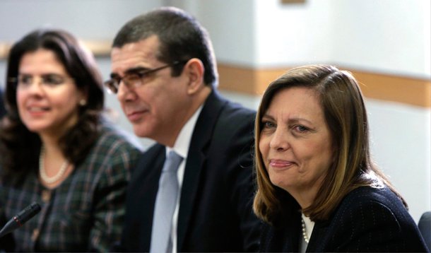 Cuba "registrou progressos” nas negociações com os Estados Unidos sobre o restabelecimento das relações diplomáticas e a reabertura de embaixadas nos dois países, disse nesta sexta (27) a diplomata cubana Josefina Vidal; “Tivemos uma boa reunião”, disse a diretora responsável pelos assuntos relacionados com os Estados Unidos do Ministério dos Negócios Estrangeiros de Cuba