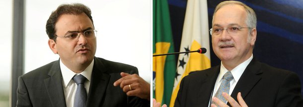 Em nota assinada pelo presidente Marcos Vinícius Coêlho, a Ordem dos Advogados do Brasil (OAB) assegura que Luiz Edson Fachin, indicado da presidente Dilma ao STF, não violou a Constituição do Paraná ao advogar ao mesmo tempo em que era procurador do Estado; texto esclarece que o único impedimento era se Fachin, como advogado, atuasse em algum caso específico contra a Fazenda Pública, que o remunerava como procurador; esclarecimento vai de encontro ao parecer técnico da Consultoria Legislativa do Senado, que apontou violação da lei por Fachin, por exercício de dupla atividade; o presidente do Senado, Renan Calheiros (PMDB-AL), declarou hoje que a nota não representa a posição do Senado