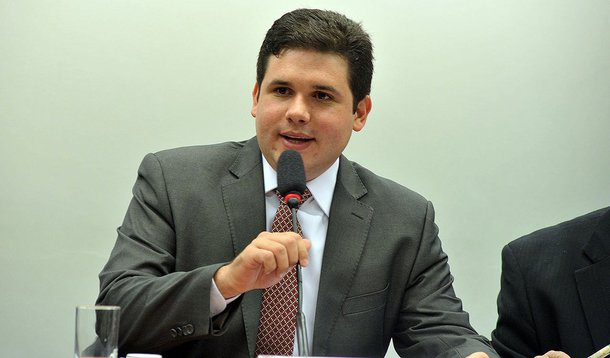 A Comissão de Fiscalização Financeira e Controle promove, na terça-feira (2), o 5º Seminário Nacional de Fiscalização e Controle dos Recursos Públicos; o tema central é o Fundo de Participação dos Municípios (FPM) e a situação das cidades brasileiras em face da repartição das receitas tributárias; também serão debatidos temas como a distribuição e a importância dos fundos para as finanças públicas; as propostas legislativas; as atribuições do Tribunal de Contas da União (TCU) no cálculo do FPM e o impacto das desonerações tributárias