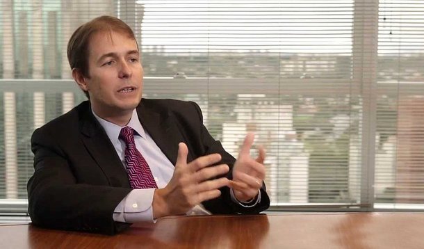 Segundo Ricardo Lacerda, sócio-fundador do banco de investimento BR Partners e ex-presidente dos bancos de investimento Goldman Sachs no Brasil e do Citigroup na América Latina, mercado deve dar voto de confiança ao governo Dilma Rousseff: “Apesar de suas promessas de mudança terem sido vagas, é evidente a necessidade de recuperação da credibilidade fiscal e de melhoria do diálogo com o setor privado”