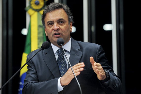 Tancredo Neves, avô de Aécio Neves, ao qual ensinou os primeiros passos na política, se vivo, talvez não reconhecesse o neto ao vê-lo numa obsessiva cruzada por um golpe contra a Presidenta Dilma