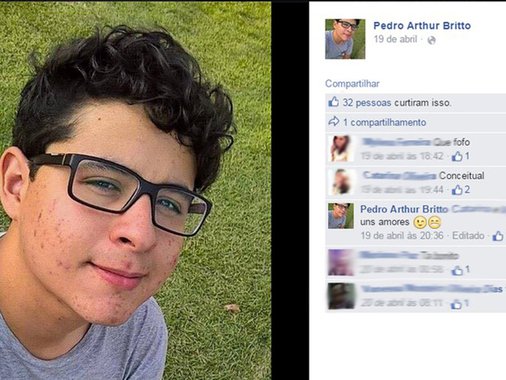 A informação é da tia do garoto, Vanessa Monteir; ela disse que o seu sobrinho, Pedro Arthur Britto Santa Cruz, de 18 anos, levou três facadas no ombro e no braço esquerdos, que atingiram músculo, veia, artéria e nervo; o rapaz está sem sensibilidade tátil em três dedos da mão esquerda; o tio Christiano Britto Monteiro, que é professor de história, afirmou que, segundo os médicos, por questão de milímetros um dos golpes poderia ter atingido uma artéria que levaria Pedro à morte em questão de minutos