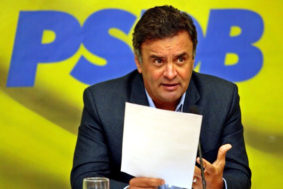 O presidenciável Aécio Neves (PSDB) esteve na última sexta-feira (dia 9) em São Luís, para anunciar apoio do PSDB a pré-candidatura de Flávio Dino (PCdoB), e a indicação do deputado federal Carlos Brandão para a vaga de vice-governador. Com índices altíssimos de desconhecimento no estado, Aécio Neves diz que isso não é algo negativo, pois é natural que o seu nome ainda esteja começando a ser divulgado, uma vez que ele nunca participou de uma eleição presidencial.O tucano ainda aproveitou para falar sobre o bolsa família, lembrou que isto foi criado no governo de Fernando Henrique e defende o programa como ação de estado e não de governo. Sobre o Maranhão, ele diz ter feito a melhor escolha ao conceder apoio a Flávio Dino. Pois segundo ele, existe um desejo muito forte de mudança