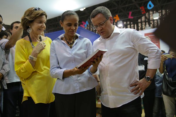 Com plano de arrochar o salário mínimo e a herdeira do Itaú em seu staff, a nova política de Marina Silva é apenas um gancho para içar incautos