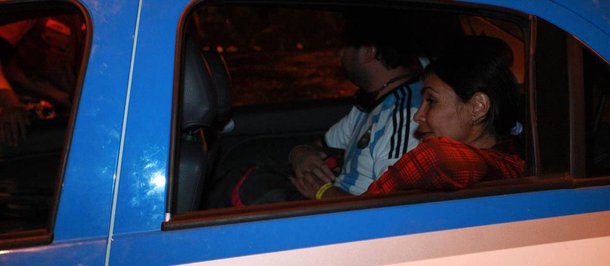 A 17ª Delegacia Policial (DP), em São Cristóvão, pediu à Polícia Militar (PM) imagens da câmera instalada na viatura na qual foi presa a repórter Vera Araújo, do jornal O Globo; a jornalista foi presa pelo sargento PM Edmundo Faria, quando tentava filmar policiais que detiveram um torcedor argentino que, segundo eles, estava urinando na rua, na Quinta da Boa Vista