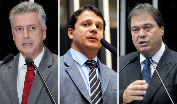 Em evento realizado na Associação Médica de Brasília (AMBr), no Setor de Clubes Sul, o PSB lançou o senador Rodrigo Rollemberg (à esq.) como pré-candidato ao governo do Distrito Federal; quem também presenciou a cerimônia foi o deputado federal pedetista José Antônio Reguffe (centro da foto) e fez um discurso como pré-candidato do partido ao Senado; por sua vez, o senador Gim Argello (PTB) anunciou que vai concorrer à reeleição; outras lideranças também definiram seus rumos eleitorais