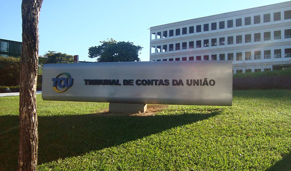 Fonacate e Auditar protocolaram requerimento de audiência pública no Senado para discutir propostas de aperfeiçoamento do processo de indicação de ministros para a Corte; iniciativa já tem o apoio de 25 entidades civis 