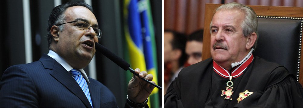 Enquanto o deputado do PT, acusado de envolvimento com o doleiro Alberto Youssef, "está sendo crucificado antes que os fatos sejam, devidamente, apurados", caso do conselheiro do TCE Robson Marinho, acusado de ter recebido propina da Alstom quando era chefe da Casa Civil de Mario Covas em SP "não comove a mídia", escreve o jornalista Paulo Nogueira, do Diário do Centro do Mundo