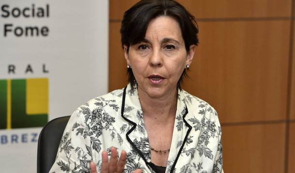 O cálculo do impacto fiscal da medida foi apresentado pela ministra do Desenvolvimento Social, Tereza Campello, que defendeu a medida, diante das críticas feitas pela oposição de que o reajuste não atende ao critério estabelecido pela Organização das Nações Unidas, para determinar se a pessoa está acima ou abaixo da linha de pobreza extrema