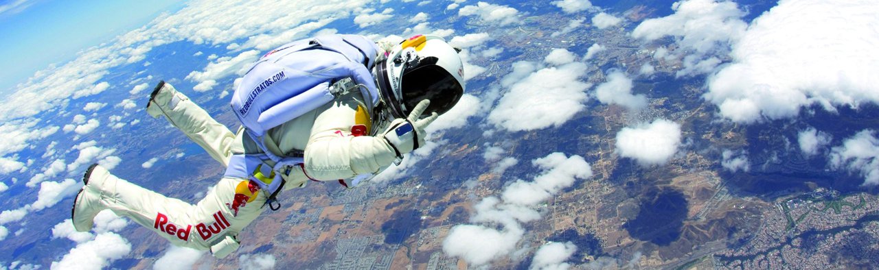 Ele é o rei dos saltos mortais. O salto tira-fôlego que deu da estratosfera foi apenas o último lance de uma carreira constelada de recordes. Baumgartner já era campeão mundial de base jumping quando decidiu desafiar a barreira do som