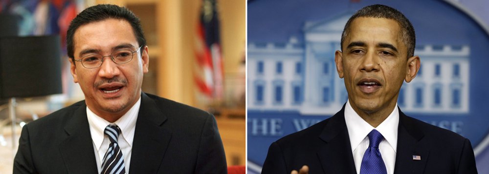 O presidente norte-americano, Barack Obama, ofereceu apoio no caso do misterioso desaparecimento do voo MH370, da Malaysia Airlines, declarou hoje o ministro dos Transportes malaio; Hishammuddin Hussein, que lidera as operações de busca ao avião, falou brevemente com Obama, que chegou à Malásia para uma visita oficial; "Ele disse que sabe que é uma dura e longa estrada a percorrer. Nós vamos trabalhar juntos. Há sempre o apoio [oferecido pelos norte-americanos]", disse Hishammuddin Hussein