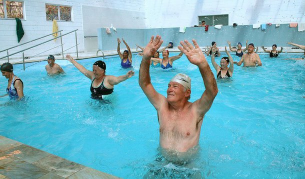 Valor varia de acordo com a idade, segundo o IBGE; para um brasileiro de 40 anos, por exemplo, a estimativa é que ele viva até os 78,3 anos; já para pessoas acima de 80 anos, a expectativa é de que vivam mais 9,1 anos