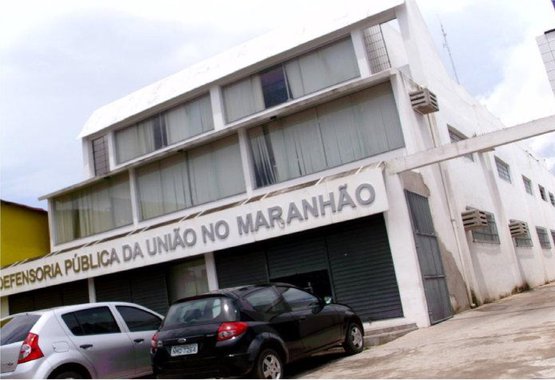 Segundo um levantamento da Defensoria Pública da União (DPU), o ideal é que haja um defensor para cada 100 mil pessoas, com mais de 10 anos de idade e rendimento mensal de até três salários mínimos; seis defensores federais atuam no Maranhão, sendo que, o recomendado seria de 17