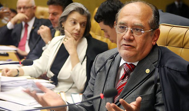 Ministro do Supremo Tribunal Federal critica o “autismo completo” das autoridades brasileiras quando decidem discutir o sistema carcerário do país; a culpa, segundo ele, é do “jogo farisaico” do qual participam União e estados: este diz que não tem verba suficiente para tratar do problema como deve; aquela alega que pode ajudar, mas que não tem nada com isso