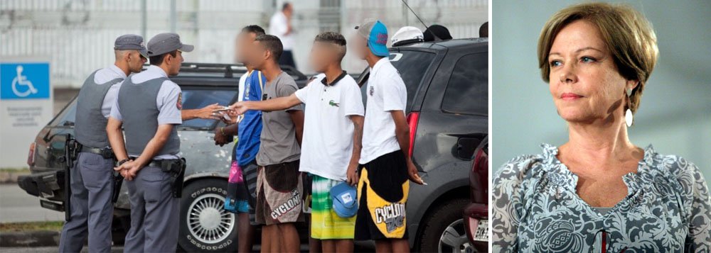 Colunista da Folha critica reação violenta da “garotada” e ironiza como a polícia deveria reagir se alunos de bairros ricos decidirem aderir ao movimento: “Como deixar uns entrarem e os outros não nos shoppings? Pela cor, roupa, sapato ou o jeitão? Talvez os cifrões na carteira...”