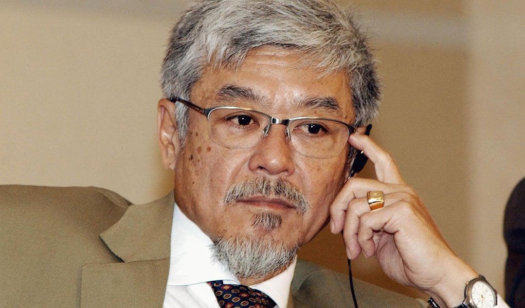 Após quase oito anos, o TJ/SP decidiu, em segunda instância, que o ex-ministro Luiz Gushiken, que faleceu no ano passado, deve ser indenizado por reportagem publicada na revista Veja; sentença assinada pelo desembargador Antonio Vilenilson afirma que o impresso controlado pela Editora Abril abusou da liberdade de imprensa; "Infere, da identidade dos acusadores e dos interesses em jogo, a verdade do conteúdo do documento. A falácia é de doer na retina", diz