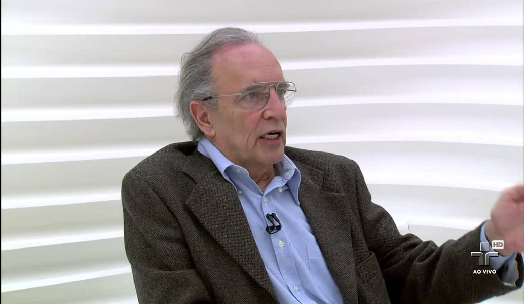 "Todo o falatório em torno de PIB de 1% ou de 2% nada significa diante da queda do desemprego a apenas 4,6%", diz o jornalista Janio de Freitas, que destaca uma taxa de desocupação no Brasil inferior à da Alemanha