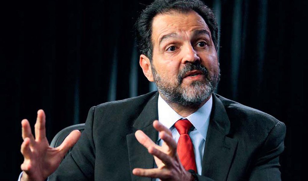 Segundo interlocutores, medida prevista pelo governo do Distrito Federal poderia incentivar pedido de aumento de corporações das outras unidades da federação, além de servir de pretexto para retomar a discussão da PEC 300, que fixa piso salarial para os policiais