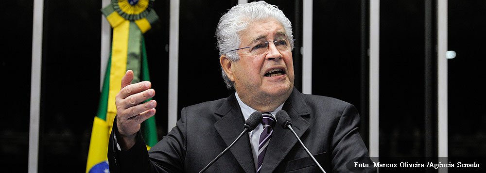 Projeto do senador Roberto Requião (PMDB-PR), aprovado por unanimidade no Senado, garante o direito de resposta na mídia no prazo de até 7 dias; “Sem nenhum controle legal, nenhuma obrigação de prestar contas por aquilo que divulgam, os meios de comunicação atiram primeiro para perguntar depois”, disse colunista da Istoé