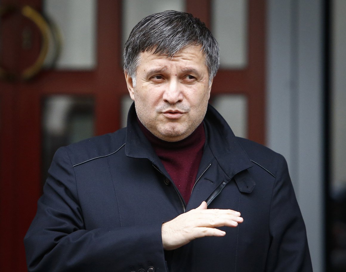 Ministro do Interior da Ucrânia, Arsen Avakov, disse nesta segunda-feira ter destacado uma nova unidade de operações especiais para a cidade portuária do sul do país, após uma "ultrajante" falha da polícia local em conter separatistas pró-Rússia durante um fim de semana em que a violência deixou dezenas de mortos