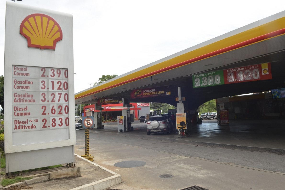 Aumento da gasolina nos postos  em Brasília