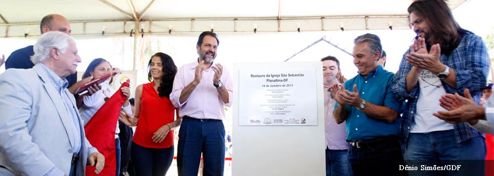 Obra iniciada em janeiro deste ano preservou as características arquitetônicas da tradicional igreja, reinaugurada nesta segunda-feira; para o restauro, foram investidos R$ 500 mil do Fundo de Desenvolvimento Urbano do DF (Fundurb)