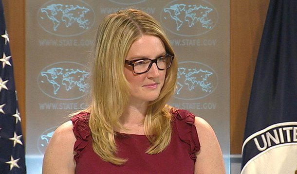 A vice-porta-voz do Departamento de Estado Marie Harf afirmou que a opção dos EUA de usar a força militar continua sobre a mesa, enquanto prosseguem as discussões com a Rússia sobre como retirar da Síria o arsenal de armas químicas