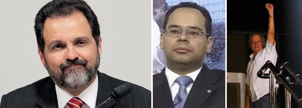 Governador do Distrito Federal, Agnelo Queiroz (PT), rebateu, nesta sexta-feira (7), os questionamentos feitos pelo juiz Bruno Ribeiro sobre supostas regalias recebidas pelos presos condenados na Ação Penal 470; "O sistema prisional é uma situação delicada e você não pode nunca deixar politizar isso. Mesmo ele [juiz Bruno Ribeiro] não tendo prerrogativa de se dirigir a mim, eu vou responder porque o presídio está em absoluta normalidade e tem comando", afirmou; questionado sobre duas visitas que fez ao ex-ministro José Dirceu, preso na Papuda, Agnelo confirmou os encontros dentro da prisão e disse que como governador do DF, vai "a qualquer hora no presídio" e visita "quem quiser"