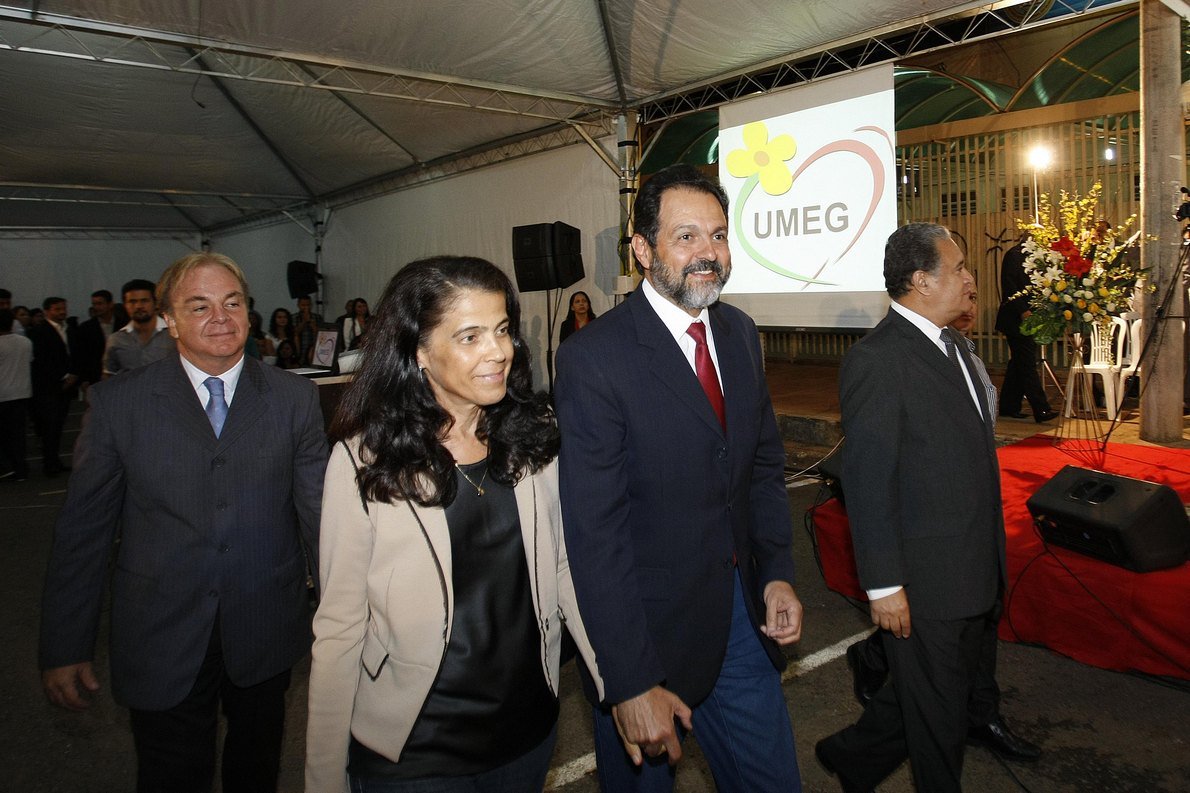 Brasilia 01/11/2013   O Governador Agnelo Queiroz  e primeira dama Ilza Queiroz durante durante o "4º Congresso da União das Mulheres Evangélicas das Assembleias de Deus",
Local; Guara QE 11
Foto: Dênio Simões / GDF