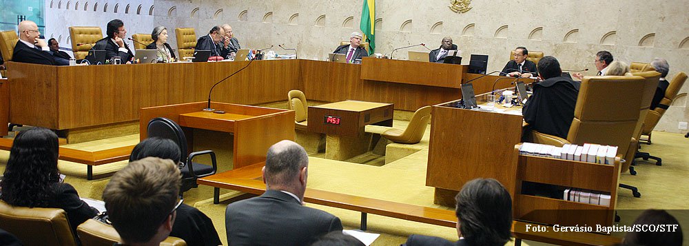 A partir desta quinta, as defesas dos 22 réus que tiveram as condenações mantidas por terem os primeiros embargos de declaração negados, e de 12 réus que tiveram garantido o direito a novo julgamento, por meio dos embargos infringentes, poderão entrar com dois novos recursos; medida pode reduzir pela de condenados a regime fechado, como José Dirceu 