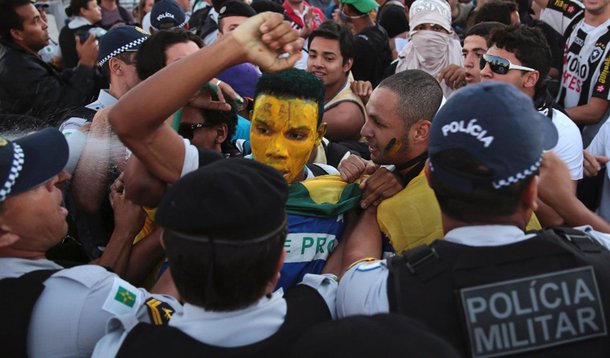 A Polícia Militar (PM) do Distrito Federal (DF) espera que a Copa do Mundo seja tranquila em Brasília, sem radicalização dos movimentos sociais; "A gente espera uma certa turbulência até um período anterior [à Copa], mas que, durante o evento, haja tranquilidade maior", disse o major Bilmar Ferreira