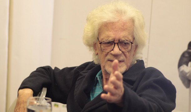 Tribunal de Justiça do Estado do Rio de Janeiro informou que já foi decretada a prisão preventiva de Daniel de Oliveira Coutinho, filho do cineasta Eduardo Coutinho, assassinado no domingo 2 a facadas, na zona sul, onde morava; em nota, o TJ justificou a decretação dizendo que Daniel foi preso em flagrante após matar o pai, deixar gravemente ferida a mãe e atentar contra a própria vida