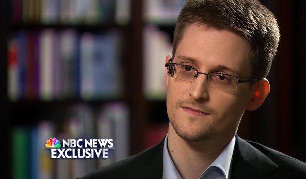 "A Constituição dos EUA foi violada em uma enorme escala. Se isso não tivesse ocorrido, se o governo não tivesse ido tão longe, não estaríamos numa situação em que o vazamento fosse necessário", disse o ex-técnico da NSA (Agência de Segurança Nacional dos EUA) Edward Snowden, em sua primeira aparição na TV americana, na rede NBC