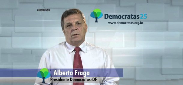 Flagrado em quarto de hotel em 2011 tendo em seu poder armas e munição de uso restrito, o presidente do DEM-DF foi condenado em primeira instância a quatro anos de prisão em regime aberto; se mantida a condenação em segunda instância, o político passa a ser "ficha suja", podendo ficar fora da disputa eleitoral em outubro