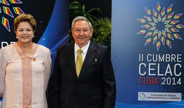 Fiel ao discurso socialista, ele defendeu que as nações latino-americanas e caribenhas reforcem a busca por maior distribuição de riquezas e acesso a uma melhor saúde e educação. “Melhores salários, erradicação do analfabetismo e segurança alimentar devem ser perseguidos”, pontuou