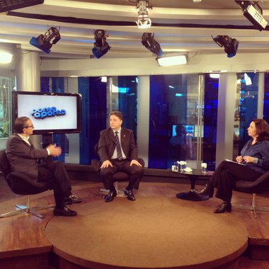 "Minha opinião é que quem comete crime hediondo, com 14, 15, ou 18 anos, deve ser tratado da mesma forma pela lei. A classificação não pode ser pela idade, mas pelo crime. Este é um passo que o Brasil terá que dar, e acho que já passou da hora", disse o pré-candidato ao governo do Rio, deputado Anthony Garotinho (PR), em entrevista ao programa Ponto a Ponto, da BandNews