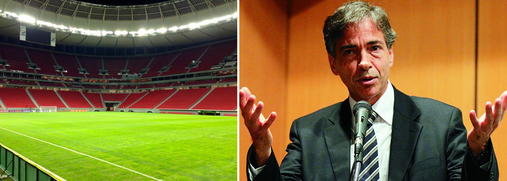 A capital federal teve lugar privilegiado na programação do Centro de Mídia da Fifa na Costa do Sauípe (BA), onde ocorrerá o sorteio das chaves da Copa do Mundo; o Estádio Mané Garrincha foi alvo de elogios do secretário-executivo do Ministério do Esporte, Luis Fernandes; "Em poucos meses de operação, o público do Estádio Nacional de Brasília Mané Garrincha foi muito superior ao das quatro décadas de existência do estádio anterior", disse 