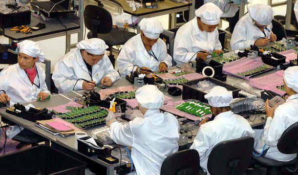 As taxas de desemprego se mantiveram em níveis historicamente baixos, mas isso se deve em parte à menor busca por trabalho; vigor do mercado será ponto crucial nas eleições do próximo ano