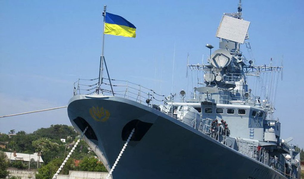 Avanços representam uma vitória expressiva para o governo central, pró-europeu, em sua operação militar para esmagar a rebelião separatista iniciada no leste da Ucrânia em abril e manter unido o país, de 45 milhões de habitantes; "Às 10h34 (4h34 no horário de Brasília) a bandeira ucraniana foi içada na Prefeitura em Mariupol", disse o ministro do Interior, Arsen Avakov, no Facebook